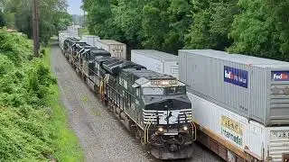 Great Train Meet Under Abandoned Bridge. 29g Intermodal Meets 30a Manifest 5 Units.6/29/2024.