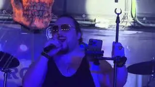 Brian Johnson Surprises AC/DC Tribute Band in Mexico!! &ldquo;BACK IN BLACK&rdquo; Live Canc&uacute;n 2025