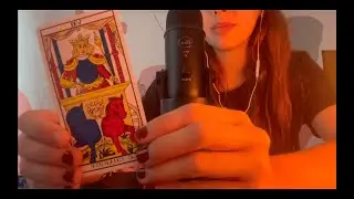 asmr rapido y random :)  sonidos con guantes + tirada de tarot 🤎🧸🍂