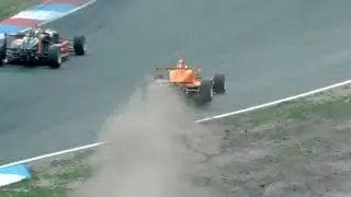 Spectacular almost Crash ADAC Formel Masters Lausitzring 2013