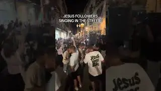 Jesus is moving in street of Italy #singing #jesus #music #song #worship #europe #usa #uk #trending