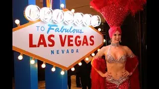 Barry Manilow Copacabana Martyn Lucas One Night in Vegas Showgirls @MartynLucasInvestor