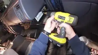 how to install a 2 way radio in a Jeep WJ