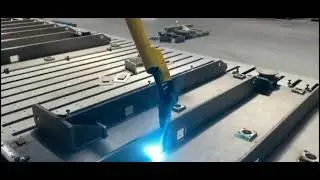 Tengyi High Tech - Robot Welds Power Transformer Oil Tank