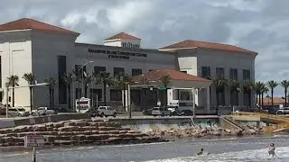 THEGAMECON VLOG AND RANDOM MOMENTS IN GALVESTON!!