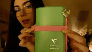 Carnets, pompons, stickers et vision boards (ASMR)