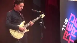 The Red Strats / Gastoptreden: Ezra Soerioroseno met Samba Pa Ti