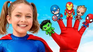 Jumping Superheroes: Five Fun Friends!