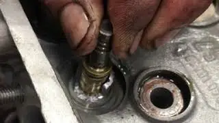 Sucked a valve guide