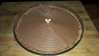Crostata al caff&egrave; con mou salato e nocciole