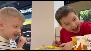 Платон и миша в парке platon play