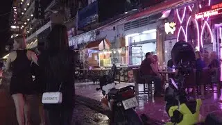 Phnom Penh Night Tour Around Street 136 | CAMBODIA