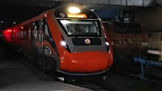 TIRUNELVELI To CHENNAI EGMORE Vande Bharat Express Departing From Tirunelveli | 20666 | 4K
