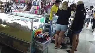 Greenhills Mall Mobile Phone Repair Shop in San Juan, Philippines  필리핀 산후안 그린힐스몰 휴대폰수리점