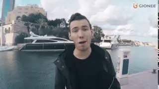 Gionee Sunburn 10 - Show your Selfie Flash to Tom Swoon