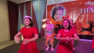 M&uacute;a Jingle Bell - Dựng b&agrave;i: Thầy Huy Trio ( Happy Dance Group)