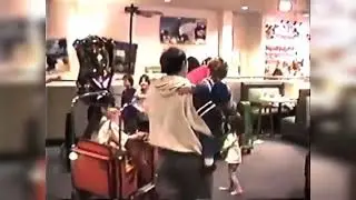 Hunter Original Pedestal Ceiling Fans in a Chuck E Cheese (Charles Edgar Cheeserton III)