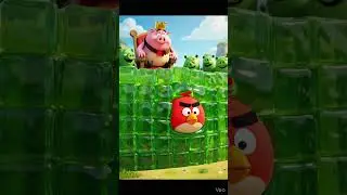 Birds vs Pigs: FUNNIEST BATTLE Ever! 🤣🍎💥 #Shorts