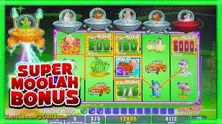 SUPER MOOLAH BONUS! WE'RE MULTIPLYING! INVADERS ATTACK FROM The PLANET MOOLAH -    CASINO SLOTS