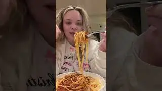 Сладкое время для пасты для мамы и дочки! Триша Пэйтас и малышка под музыку
