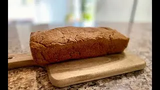 Leckeres Haferkleie Brot mit Skyr und Hefe