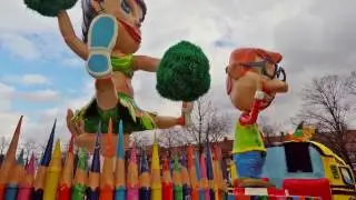 Rosenmontagsumzug Münster 2017 - Rosenmontagszug Zugaufstelllung auf dem Schlossplatz
