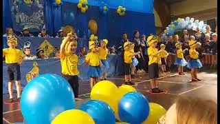 Livio à la danse de carnaval 🥳