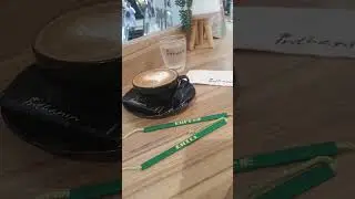 Inthanin Cafe Latte Lovely Friday Brunchtime at Central Plaza Udon Thani Isaan Thailand #shortvideo