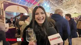 People, glasses, and lights: Wineland transforms Crotone into an attraction.