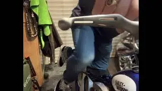 How to kickstart a Harley-Davidson Shovelhead - it's all about technique.