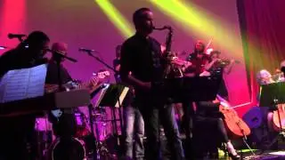 David Perrico & Pop Strings Orchestra - Papa Don’t Preach