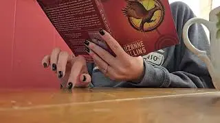 ASMR Finger Tapping for Relaxation | Reading Catching Fire