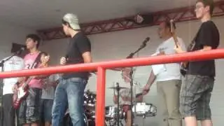 Banda Combust&atilde;o no Agita Vilhena 2009