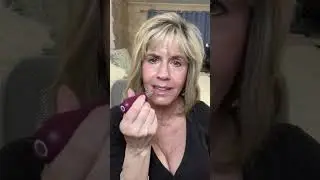 No more twisting tubes 🙅&zwj;♀️ &mdash; this refillable lipstick was designed for joint pain, arthritis, and