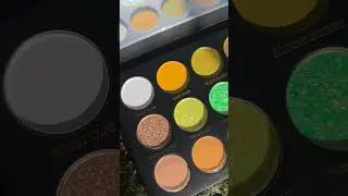 Glaminatrix Cosmetics Tones Of Turd/Grounded Palette - first look 😍 #indiemakeup #eyeshadowpalette