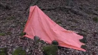 A Fast Emergency Tarp Shelter