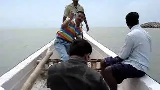 Kanya kumari Me &  fisherman gang1.MPG