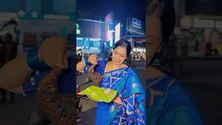 മറൈൻ ഡ്രൈവിൽ 30 രൂപക്ക് ചോറ് കിട്ടുന്ന തട്ടുകട കൂടാതെ ഇരുപതോളം സ്പെഷ്യലുകളും| Ernakulam