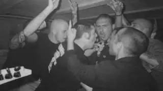 attaccabrighe - tolleranza zero