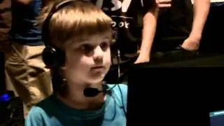 MLG Columbus - The youngest and cutest participant at MLG Columbus P 1/2