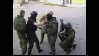 Изготовление гамака или носилок. Переноска раненого - rescue a wounded