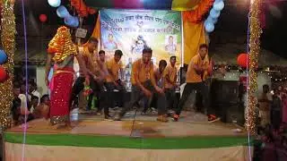 S.s. Group dance