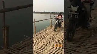 Bamboo bridge over the Damodar river