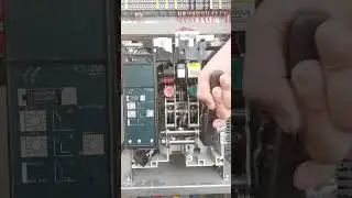 SIEMENS SENTRON 3WL Air Circuit Breaker (ACB) Operation with Manual Mechanism (Without Front Cover)