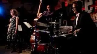 Uptempo Swing Drum Solo. Anton Jarl.