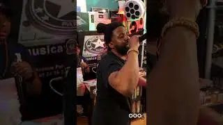 Wray Clouds | Music Avenue Paris (In-Store Performance)