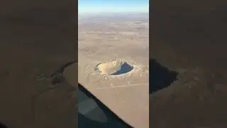 This 50,000 year old meteor impact in Arizona is one of the best preserved craters in the world