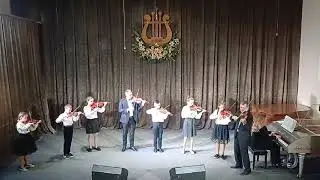 В.Гомоляка. 