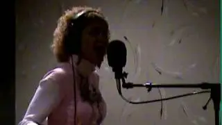 tara michel-Walk Away.mov