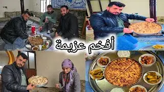 عملت أكبر عزيمة للشباب 😍 صينية كباب مدعومة بالدهن 😋 مع أطيب مخلل شغل عيشة | شوفوا الطريقة و جربوها